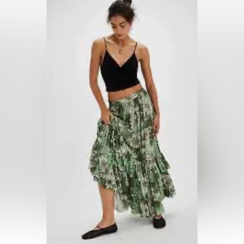 Free People Marietta Floral Print Maxi Skirt Tiered Ruffle Elastic Green